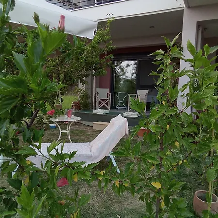 Alki's Stories Apartment *