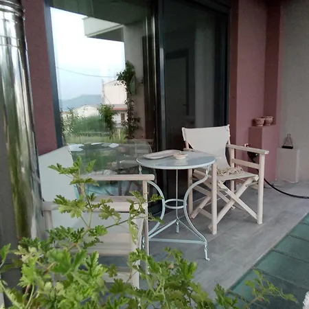 Apartment Alki's Stories *
