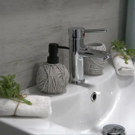 Apartment Alki's Stories *